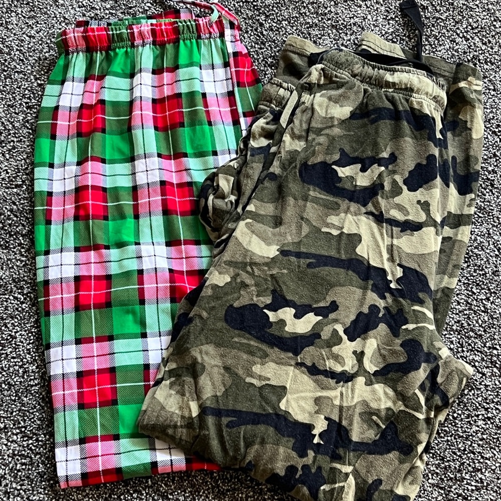 Bundle men’s pj bottoms